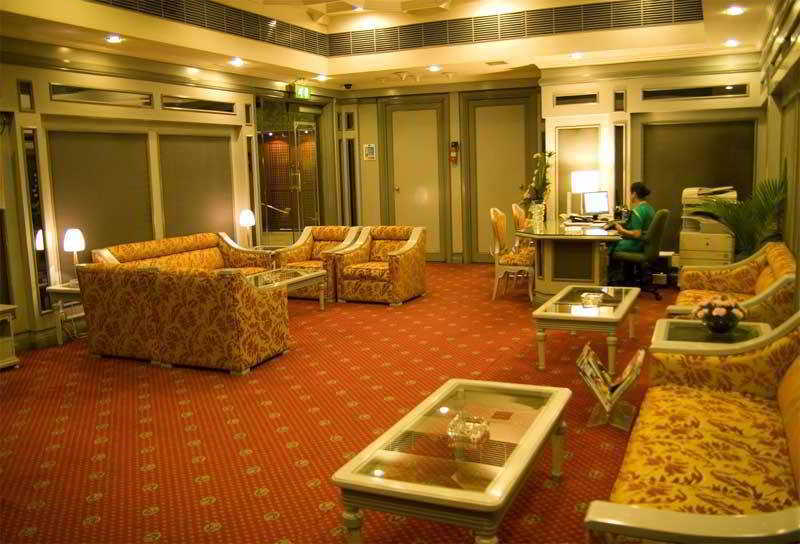 Le Meridien Бангалор Экстерьер фото